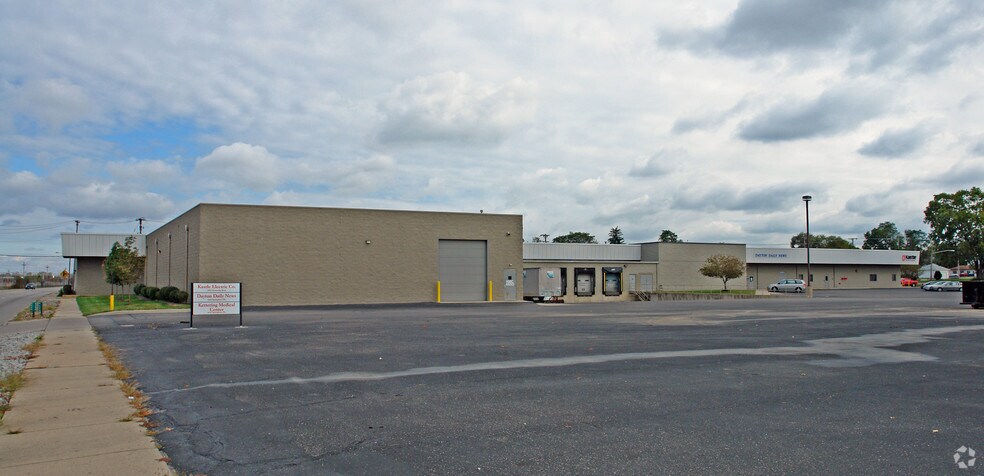 More Photos Of 4650 Springboro Pike, Dayton Warehouse For Lease