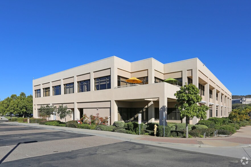 More Photos Of 120 Craven Rd, San Marcos Medical For Lease