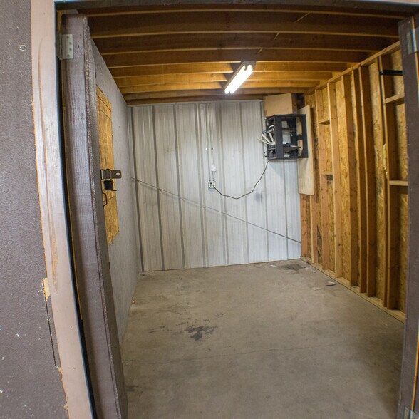 More Photos Of 3026 1st Ave, Greeley Warehouse For Sale