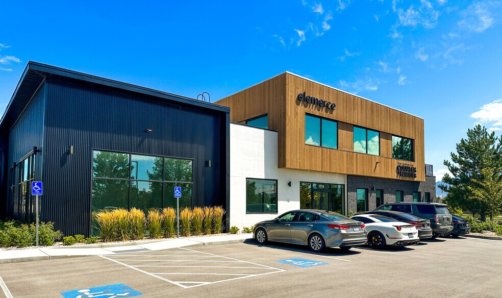 More Photos Of 10718 S Beckstead Ln, South Jordan Coworking Space