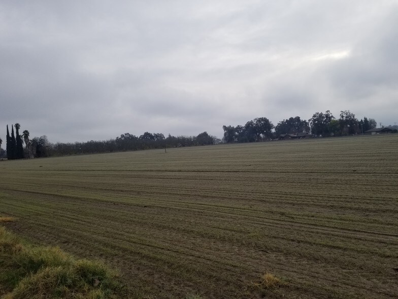 More Photos Of Road 152 & Mineral King Avenue, Visalia Land For Sale