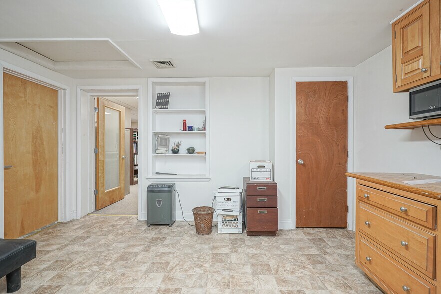 More Photos Of 3459 Norwood Ave, Pennsauken Service For Sale