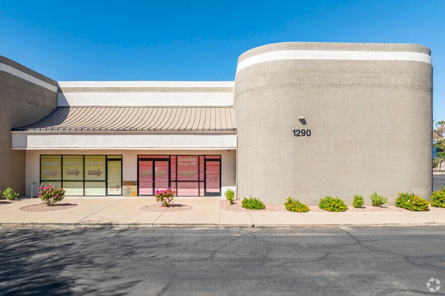More Photos Of 1290 N Scottsdale Rd, Tempe Storefront For Lease
