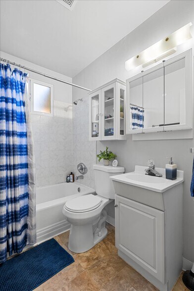 More Photos Of 307 Tussey Ln, Grants Pass Apartments For Sale