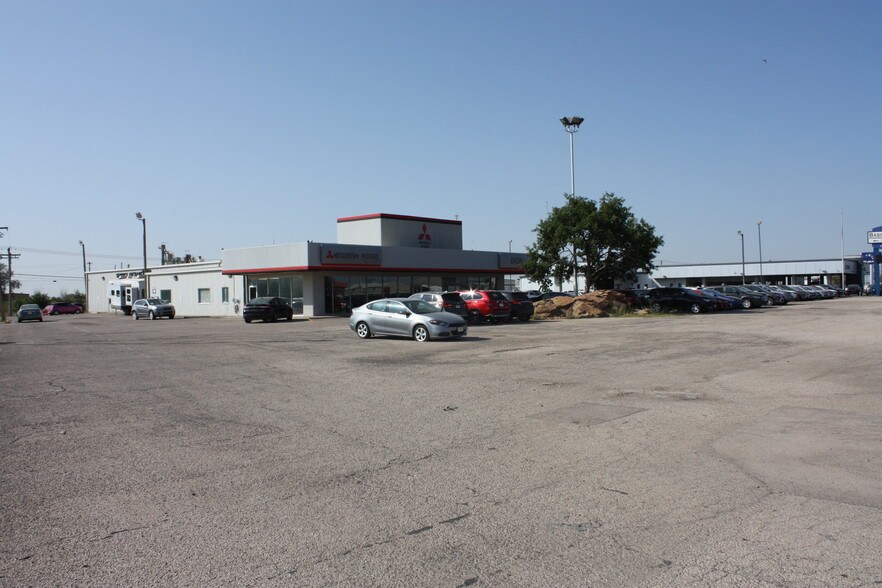 More Photos Of 3915 W Wall St, Midland Auto Dealership For Sale