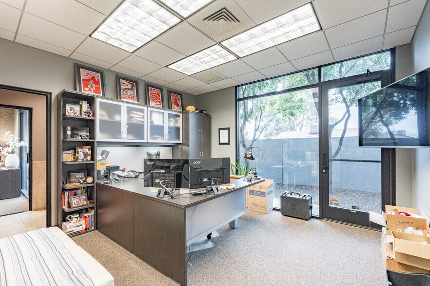 More Photos Of 1702 E McNair Dr, Tempe Office Residential For Lease