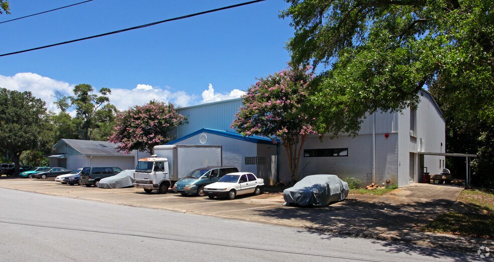 Primary Photo Of 223 Troy St NE, Fort Walton Beach Warehouse For Sale