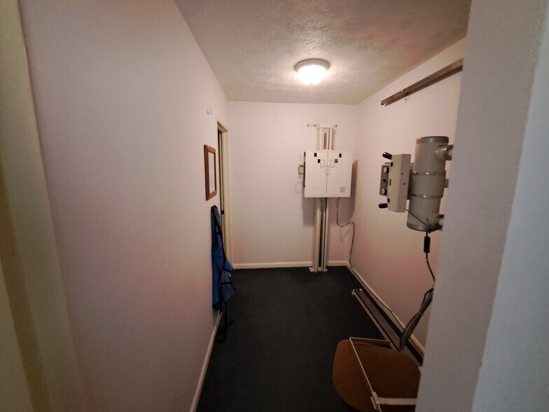 More Photos Of 905 W Ventura Ave, Clewiston Medical For Sale