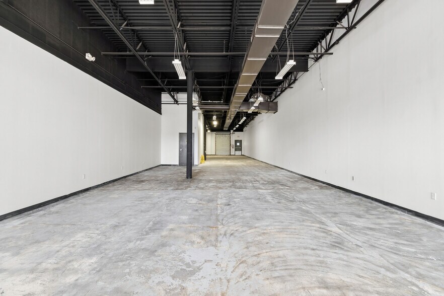 More Photos Of 2801 Magazine St, New Orleans Freestanding For Sale