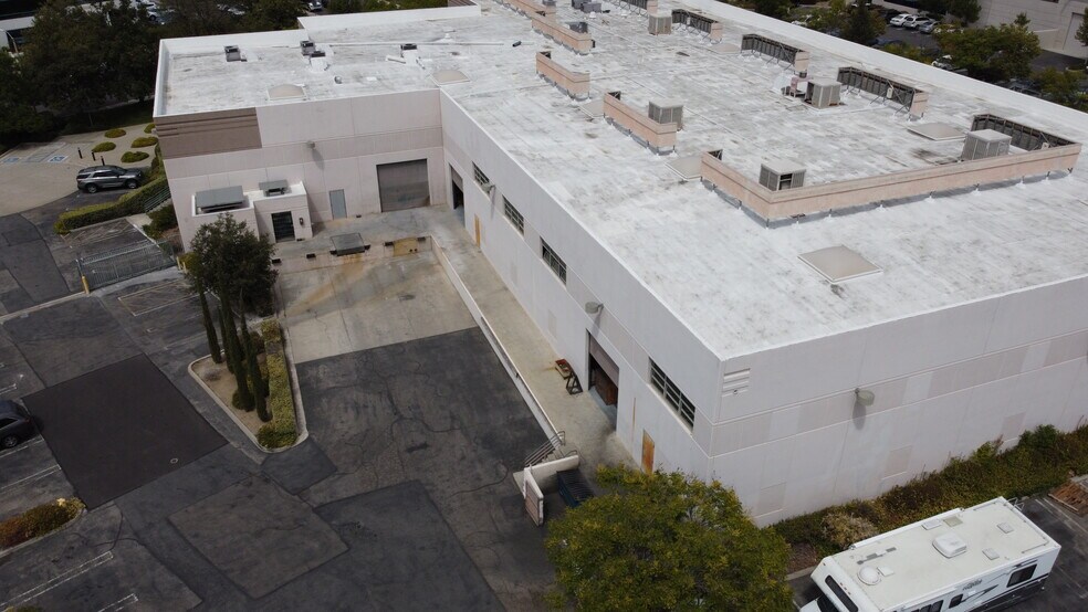 More Photos Of 30052-30062 Aventura, Rancho Santa Margarita Light Manufacturing For Lease