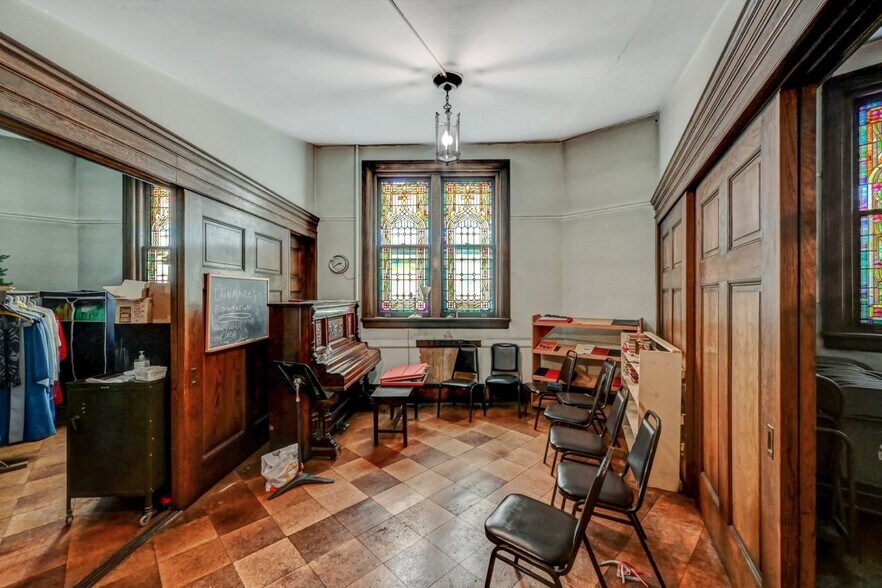 More Photos Of 720 Delaware St, Scranton Religious Facility For Sale