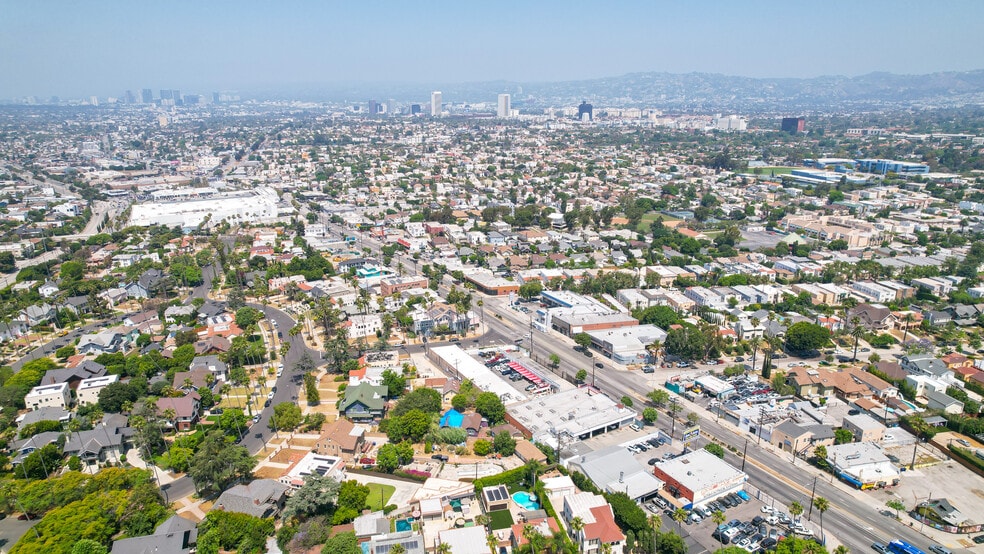 More Photos Of 4320 W Pico Blvd, Los Angeles Auto Repair For Sale