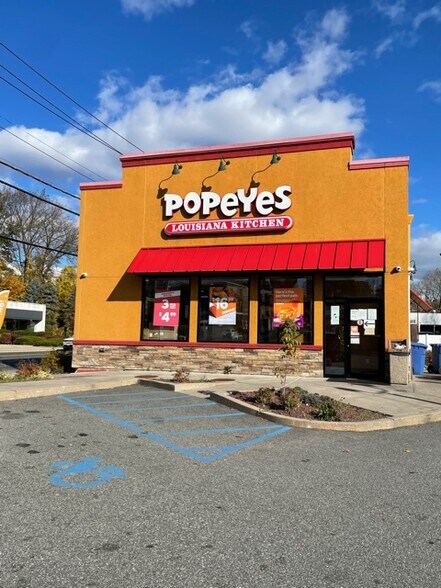 More Photos Of 236-246 Route 9W, West Haverstraw Storefront Retail Office For Sale