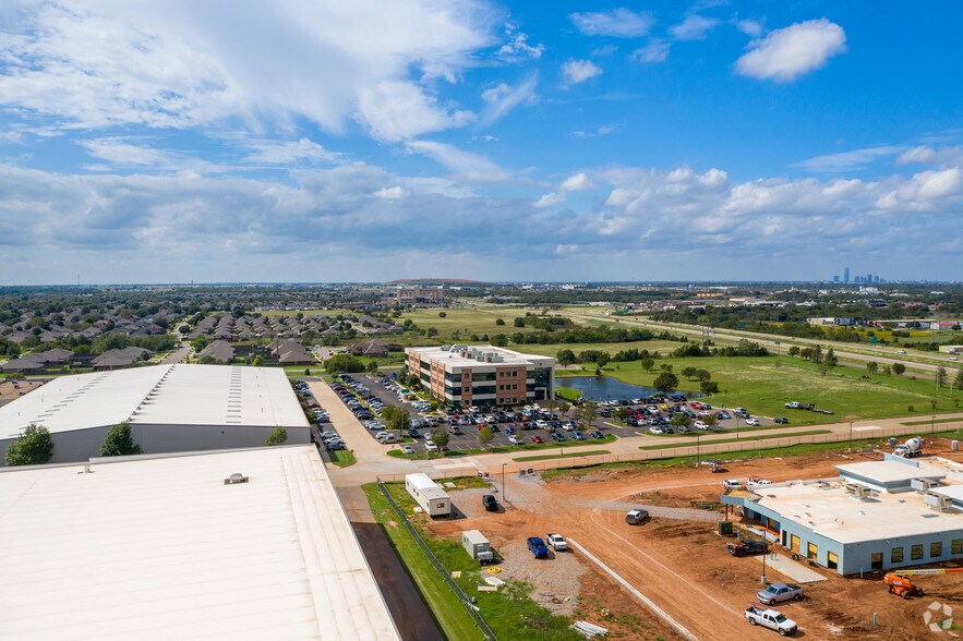 More Photos Of 7919 Mid America Blvd, Oklahoma City Office For Lease