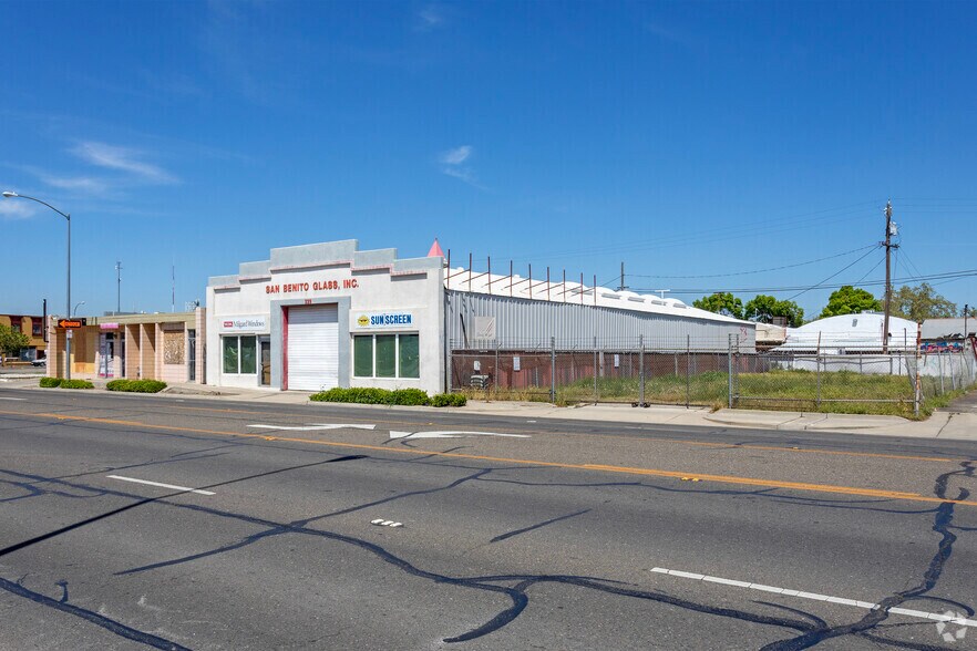 More Photos Of 245 W 16th St, Merced Land For Lease