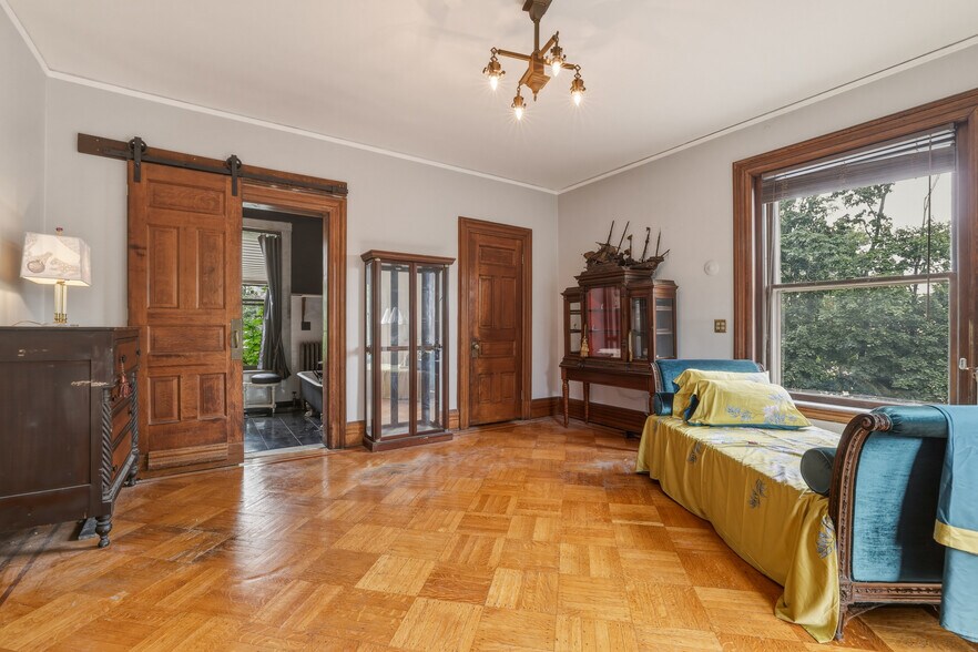 More Photos Of 14 Wethersfield Ave, Hartford Loft Creative Space For Sale