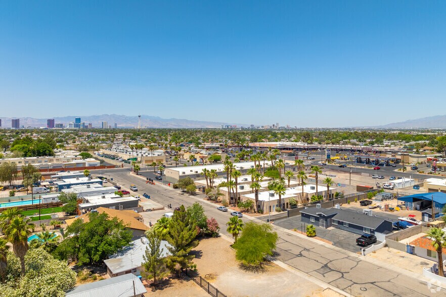 More Photos Of 3838-3856 Raymert Dr, Las Vegas Loft Creative Space For Sale