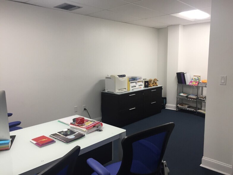 More Photos Of 5465 NW 36th St, Miami Springs Office For Sale
