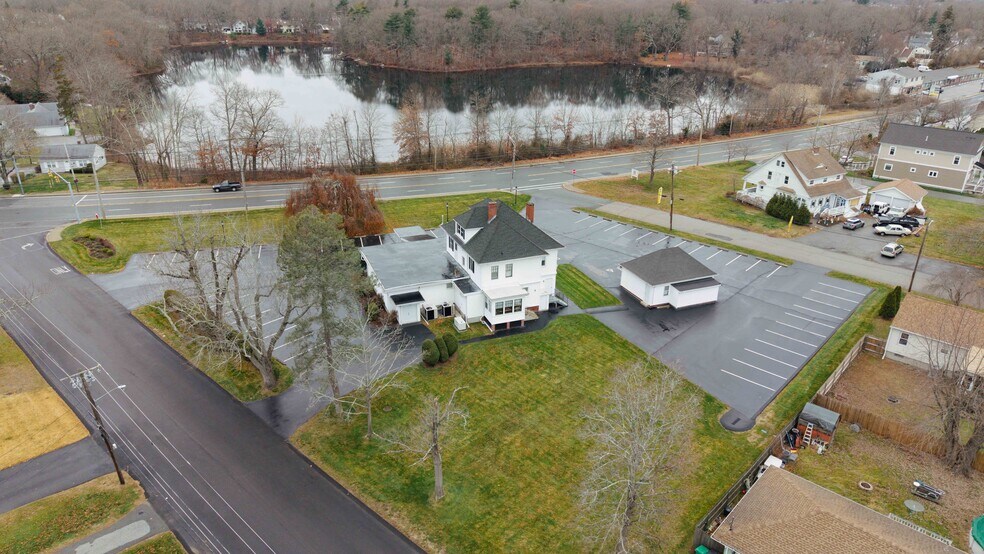 More Photos Of 982 Warwick Ave, Warwick Funeral Home For Sale