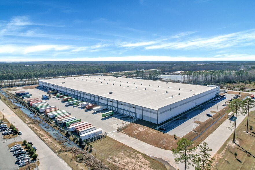 More Photos Of 455 Jimmy Deloach Pky, Savannah Warehouse For Lease