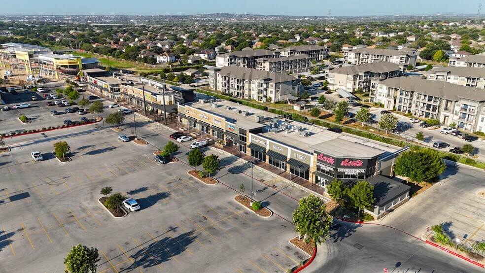More Photos Of 7915 W Loop 1604 N, San Antonio General Retail For Lease
