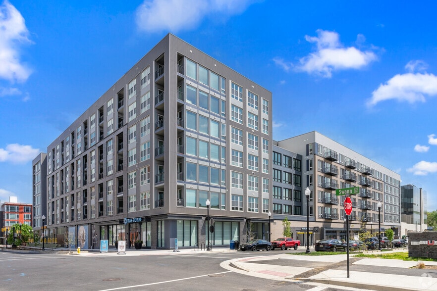 Primary Photo Of 451 Swann Ave, Alexandria Apartments For Lease