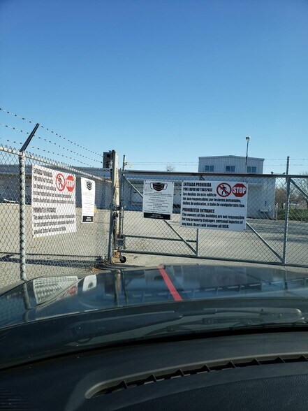 More Photos Of 5025 S 33rd St, Omaha Warehouse For Sale