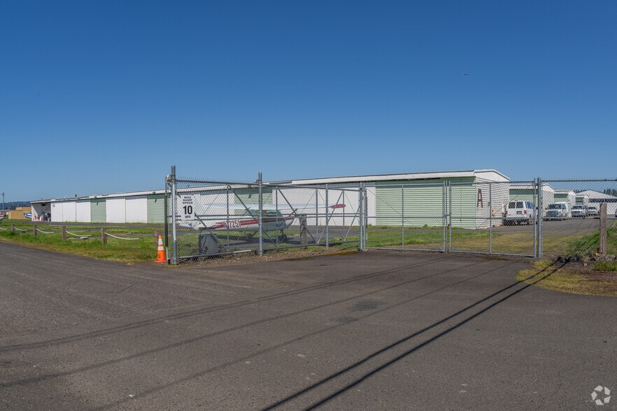 More Photos Of 23215 Airport Rd NE, Aurora Airplane Hangar For Sale