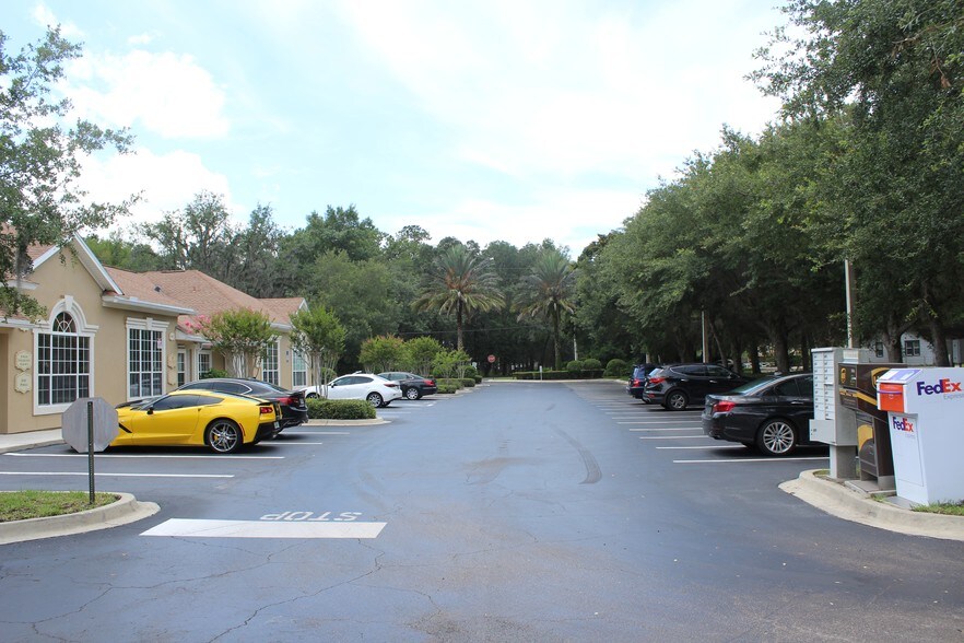 More Photos Of 12627 San Jose Blvd, Jacksonville Medical For Lease