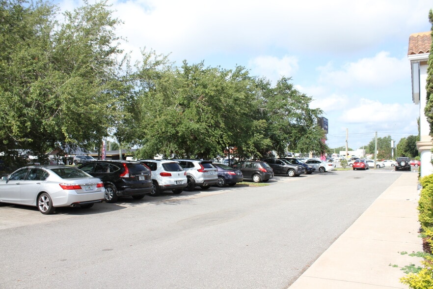 More Photos Of 2711 N Orange Blossom, Kissimmee Medical For Lease