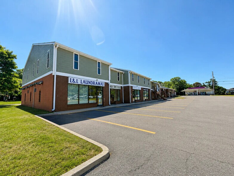 More Photos Of 786 Providence St, Woonsocket General Retail For Sale