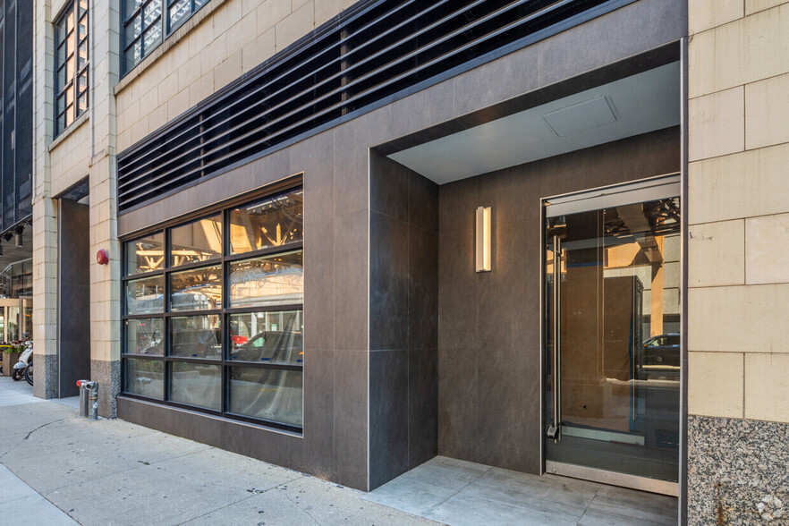 Primary Photo Of 223 W Lake St, Chicago Apartments For Lease