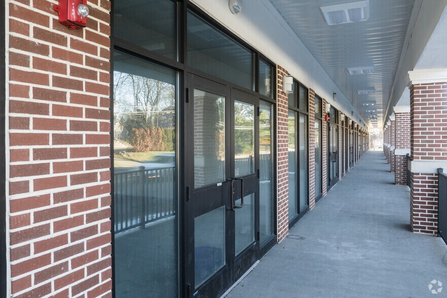 More Photos Of 764 New Bridge Rd, Teaneck Apartments For Lease