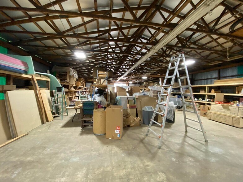 More Photos Of 120 Vreeland St, North Adams Freestanding For Sale