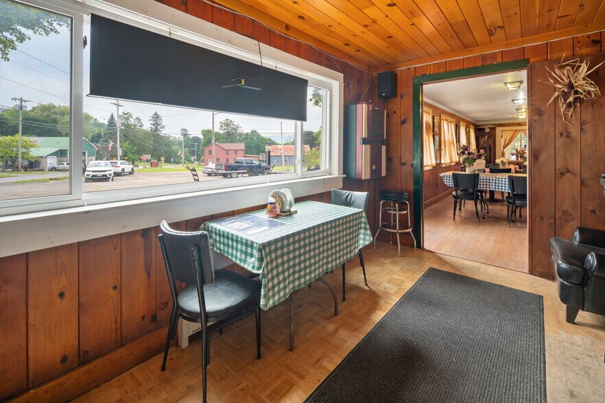 More Photos Of 189 Main St, Cherry Valley Restaurant For Sale