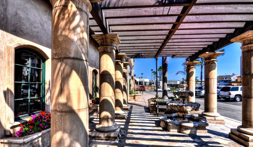 More Photos Of 3300 W Coast Hwy, Newport Beach Medical For Lease