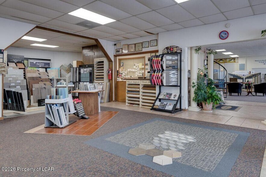 More Photos Of 205 S Poplar St, Hazleton Freestanding For Sale