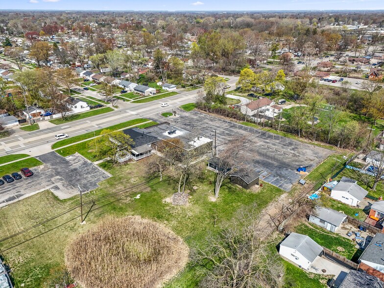 More Photos Of 1217 S Merriman Rd, Westland Lodge Meeting Hall For Sale