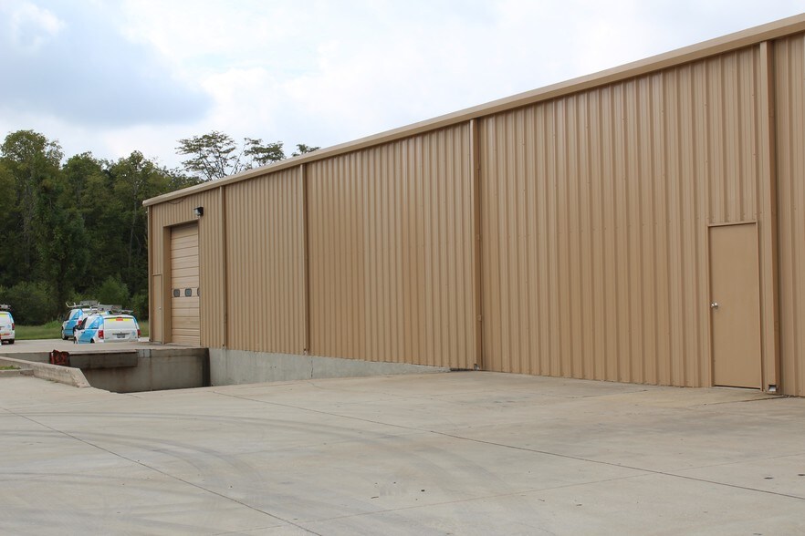 More Photos Of 4351 Marlena St, Bossier City Warehouse For Lease
