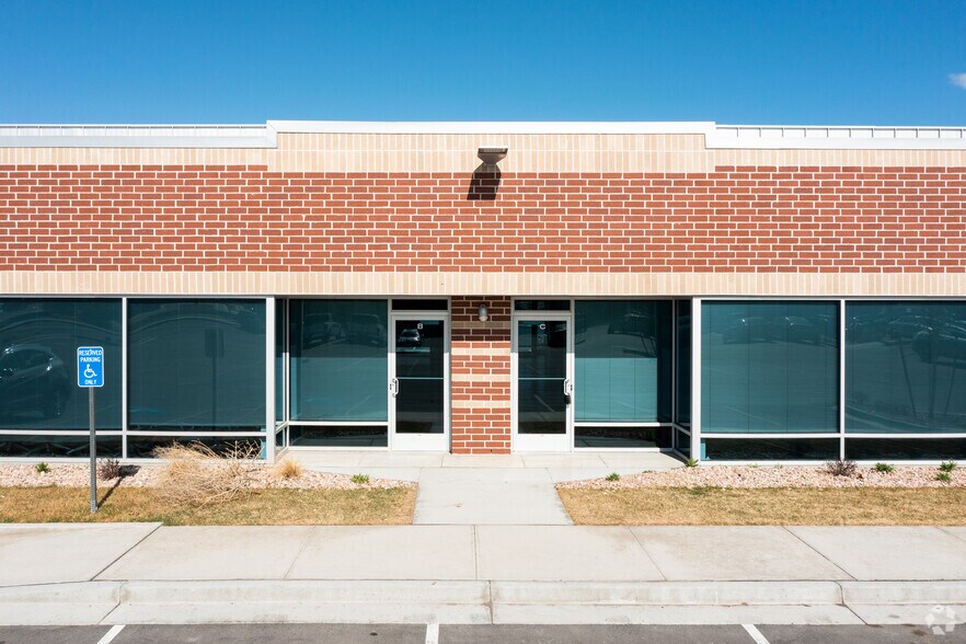 More Photos Of 2086 W Grove Pky, Pleasant Grove Office For Lease