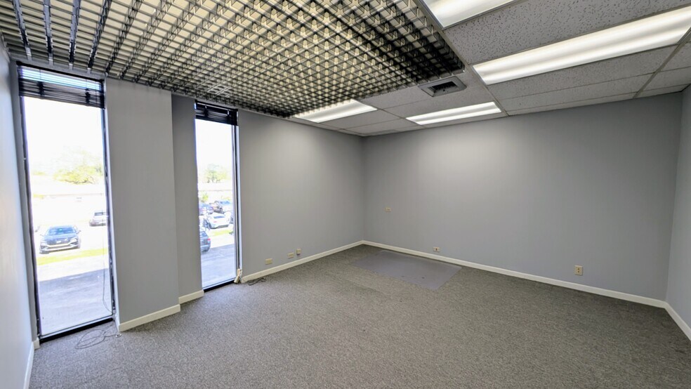 More Photos Of 2131 Hollywood Blvd, Hollywood Office Residential For Lease