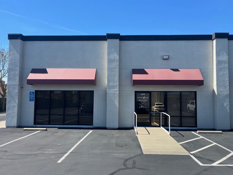 More Photos Of 1570-1574 Fulkerth Rd, Turlock Freestanding For Lease