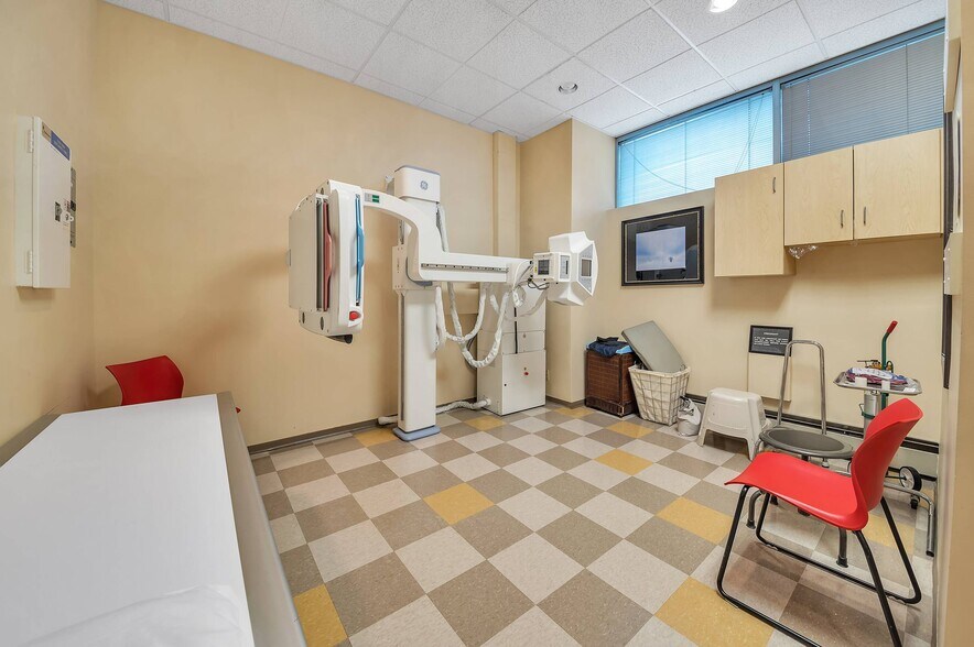 More Photos Of 3824 Northern Pike, Monroeville Medical For Sale