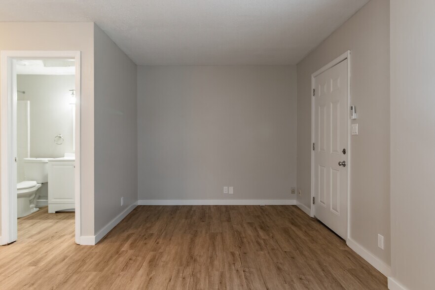 More Photos Of 3700 Cherryton Dr, Chattanooga Apartments For Sale