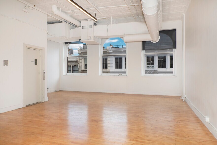More Photos Of 447 Broadway, New York Loft Creative Space For Lease