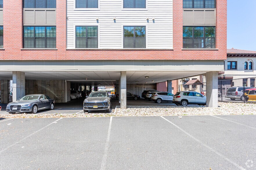 More Photos Of 411 North Ave W, Westfield Apartments For Sale