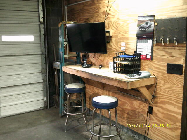 More Photos Of 103 E Rockway St, Durham Auto Repair For Lease