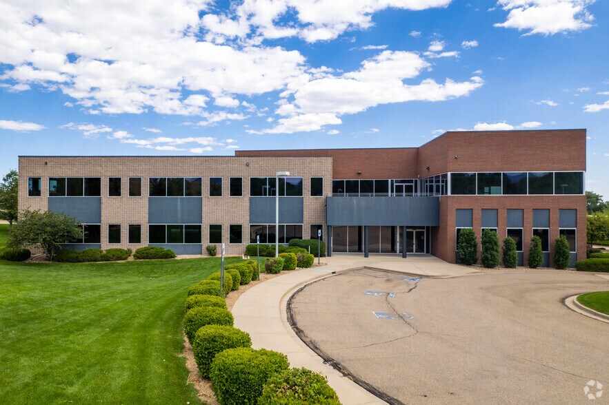 More Photos Of 1157 W Century Dr, Louisville Office For Lease