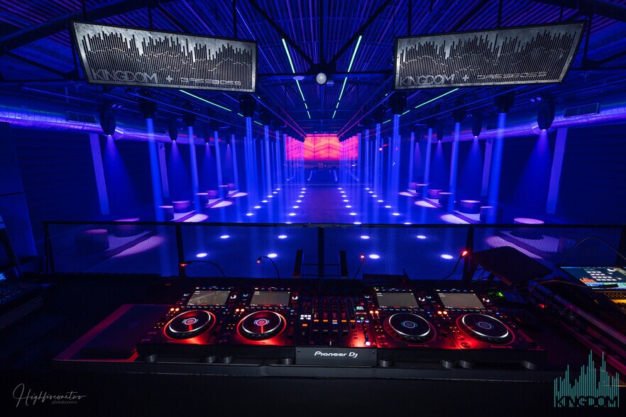 More Photos Of 505 E 7th St, Austin Freestanding For Sale