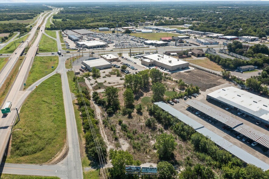 More Photos Of 2510 Texoma Pky, Sherman Land For Sale